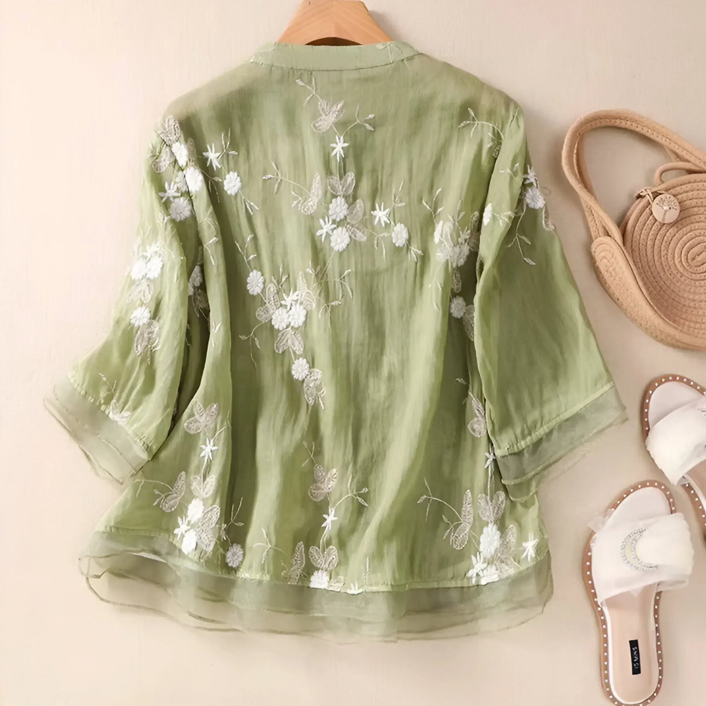 Celest | Floral Gestickte Baumwollbluse