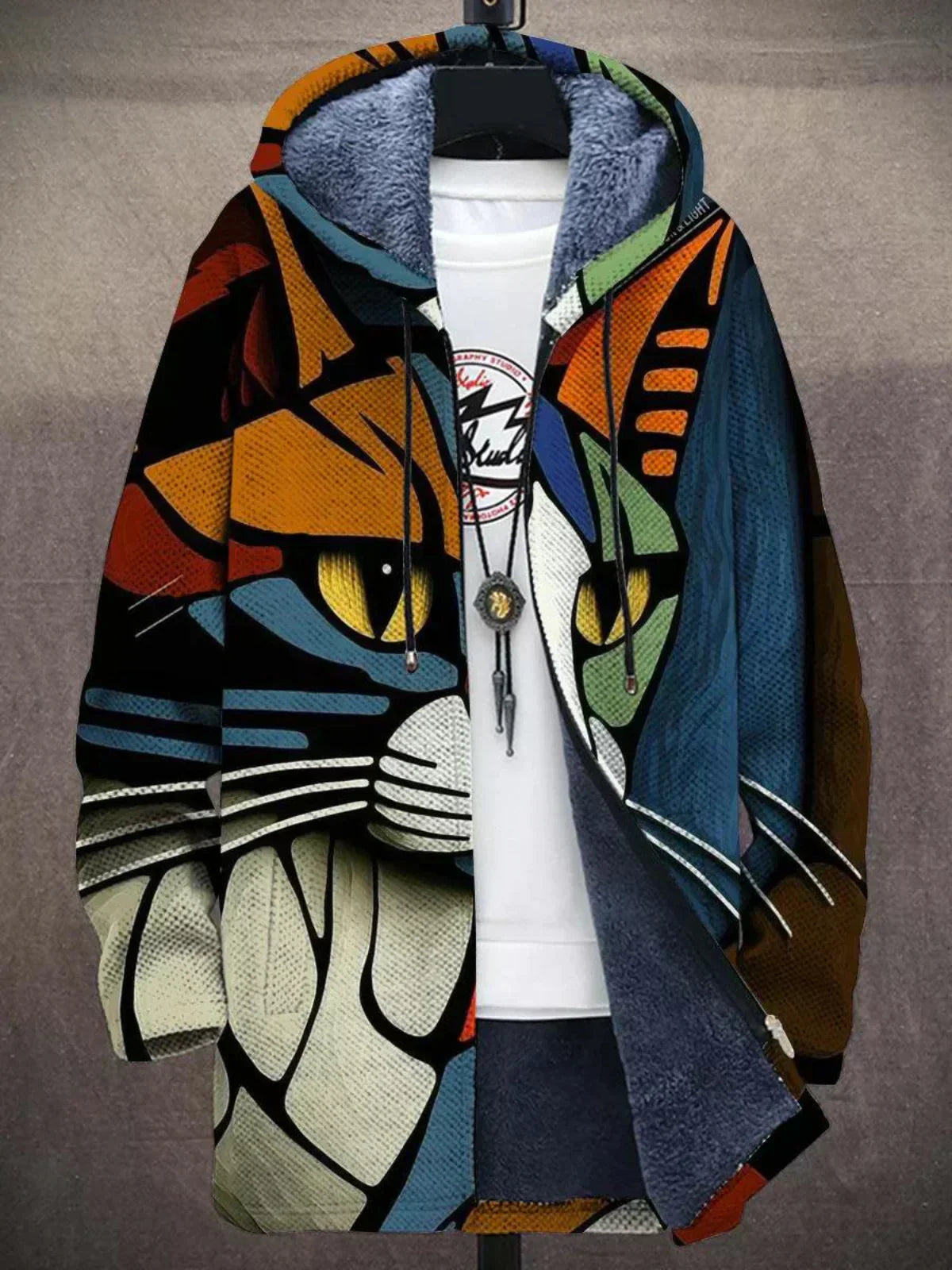 Elouera | Luxuriöser Cardigan mit künstlerischer Inspiration