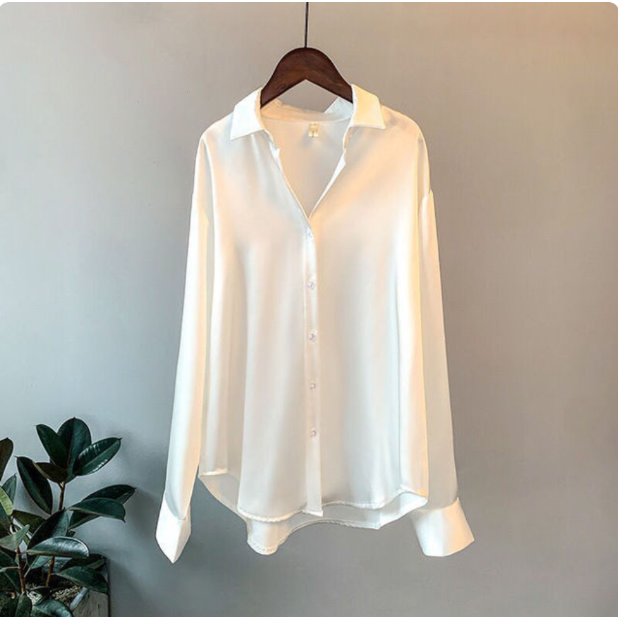 Olivia | Luxuriöse Satinbluse mit langen Ärmeln