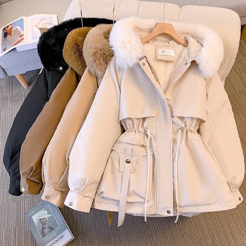 Amity | Elegante Winter-Daunenjacke mit Fell