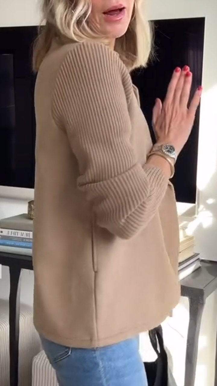 Amelia | Stylischer Blazer mit Strickärmeln