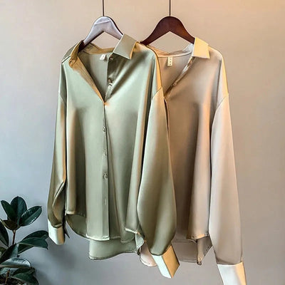 Olivia | Luxuriöse Satinbluse mit langen Ärmeln