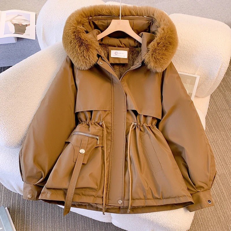 Amity | Elegante Winter-Daunenjacke mit Fell